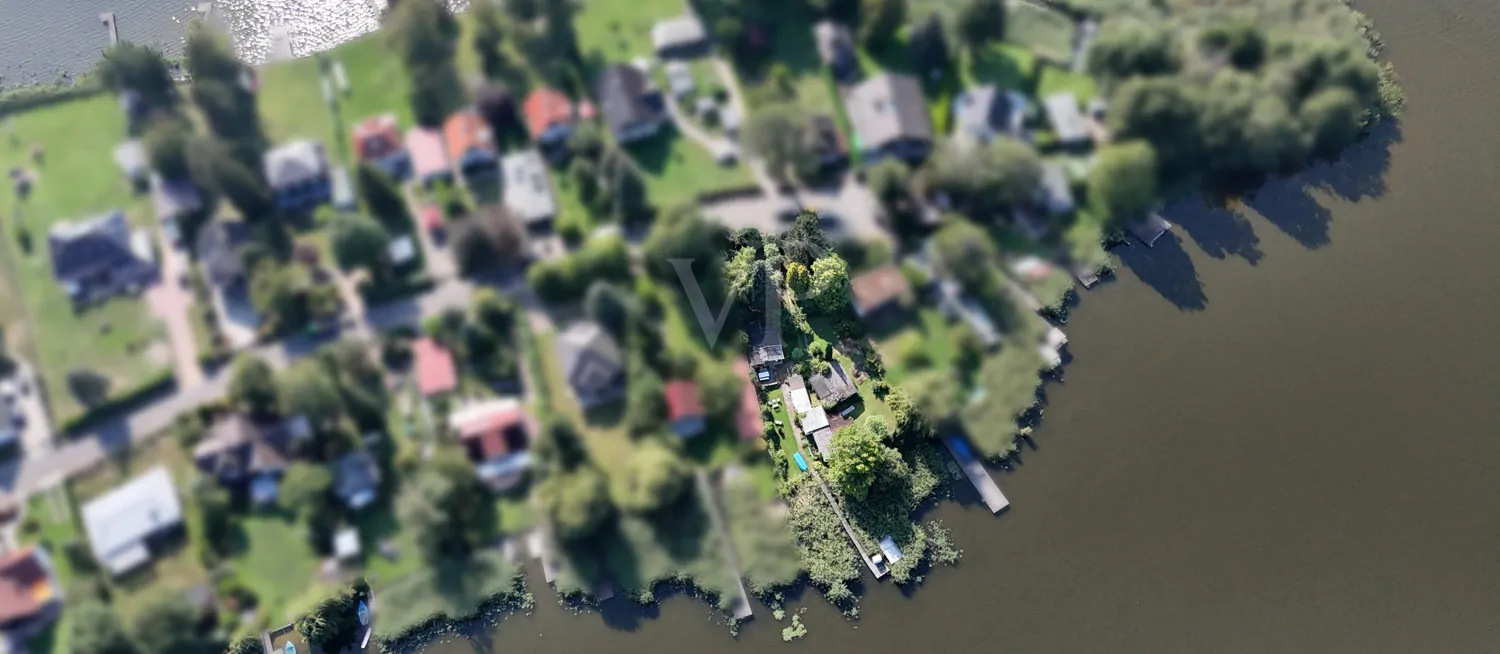 Vogelperspektive - Blick aus der Luft auf die Insellage