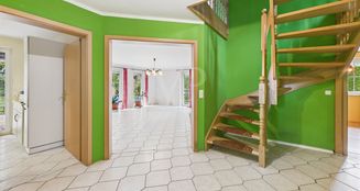 von_poll_real_estate_property_25206003_image_6