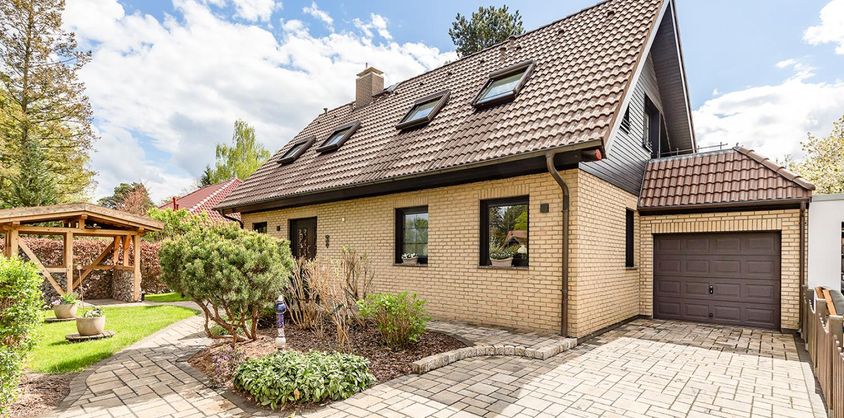 von Poll Immobilien GmbH