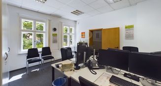von_poll_real_estate_property_24206023-WOH_image_5