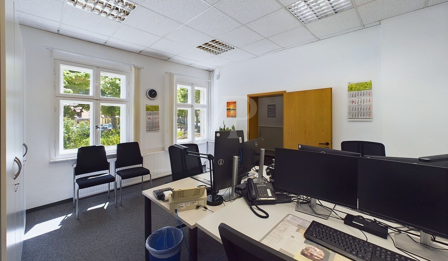 Büro Erdgeschoss