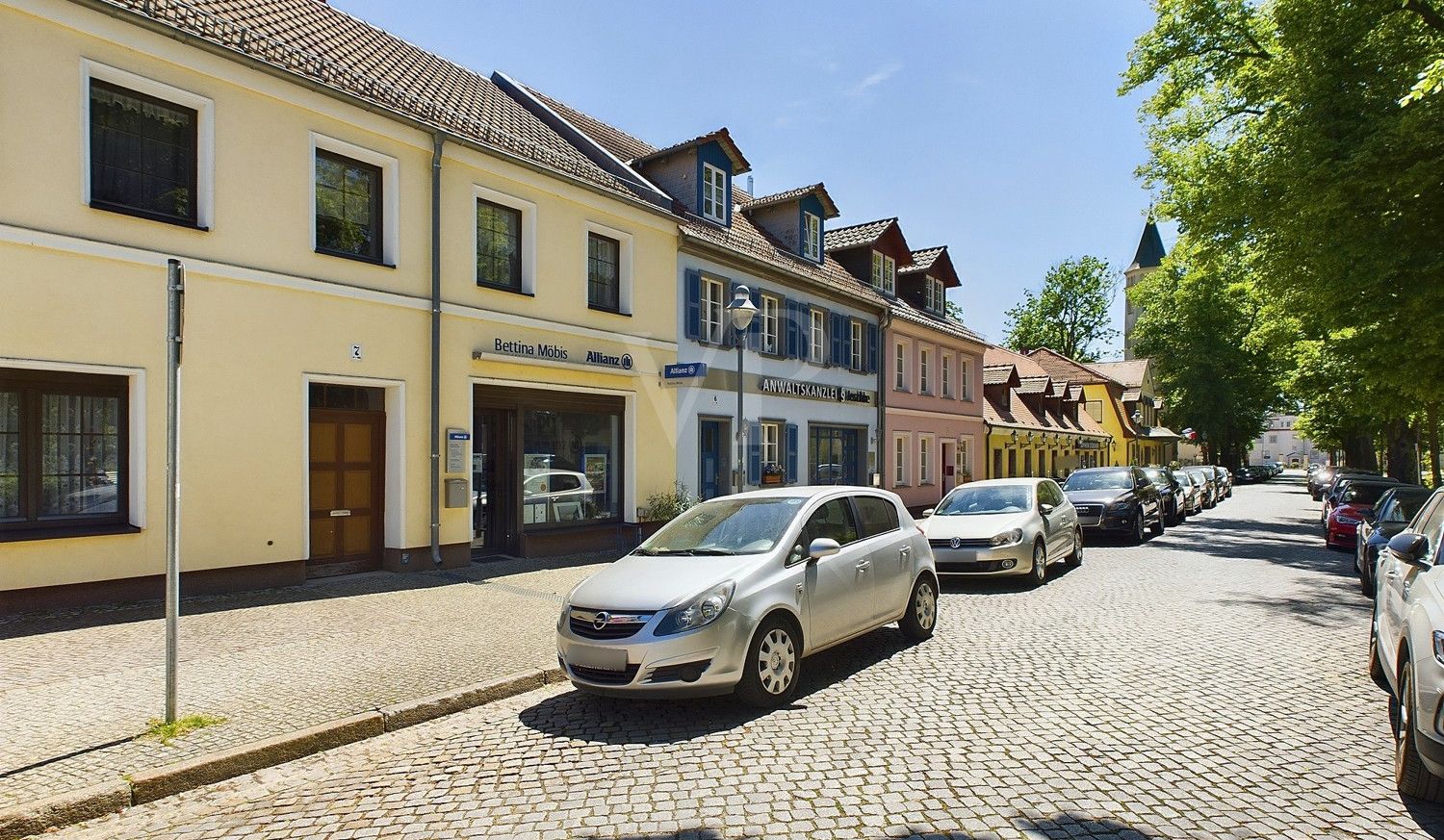 Blick auf den Kirchplatz