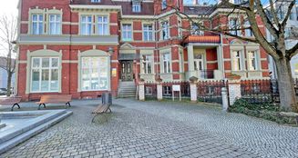 von_poll_real_estate_property_23206010-DG_image_11