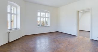 von_poll_real_estate_property_23206010-DG_image_2