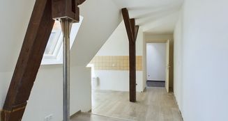 von_poll_real_estate_property_23206010-DG_image_7