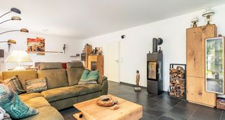 von_poll_real_estate_property_25206071_image_10