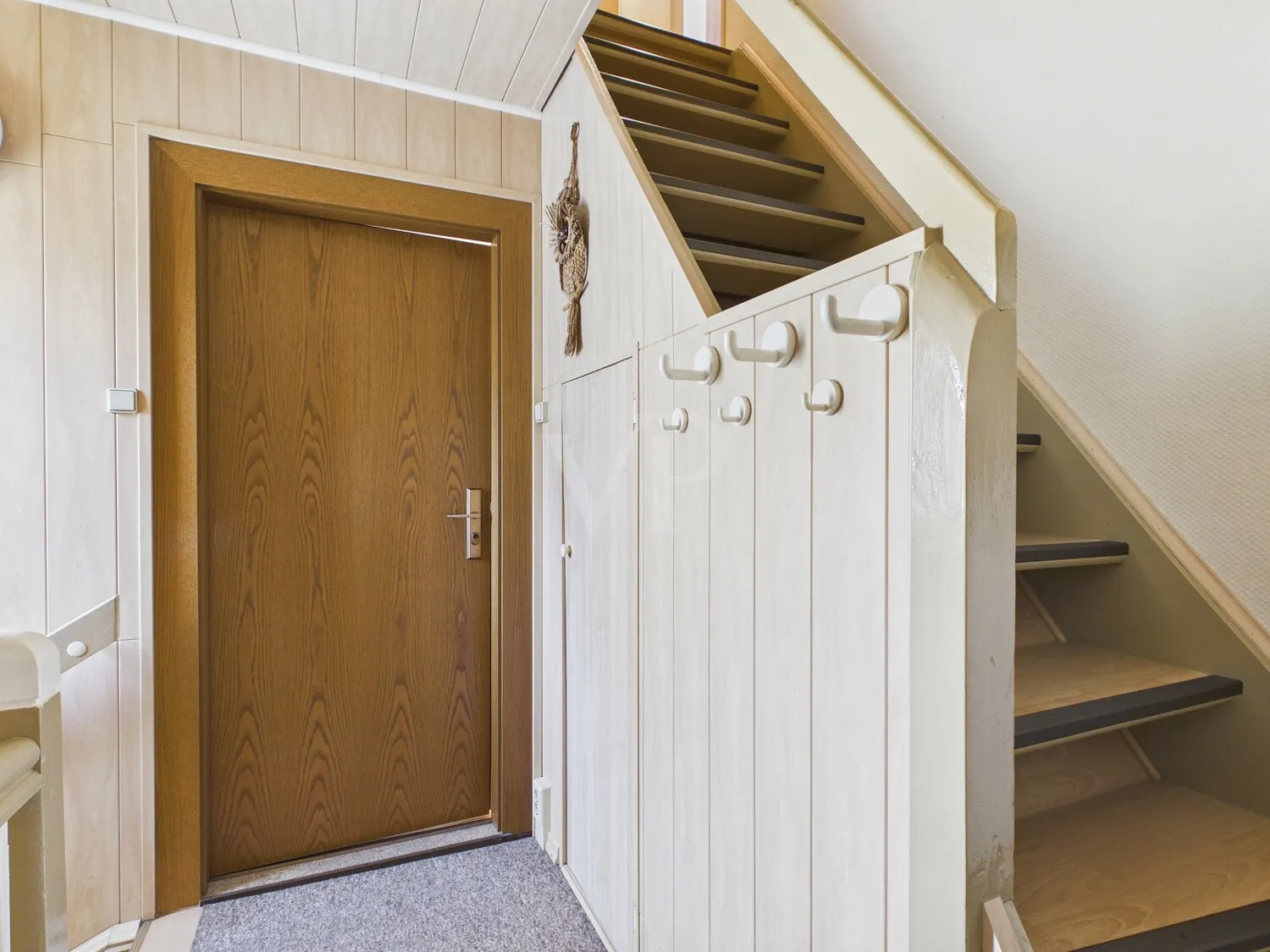 Treppenhaus im OG