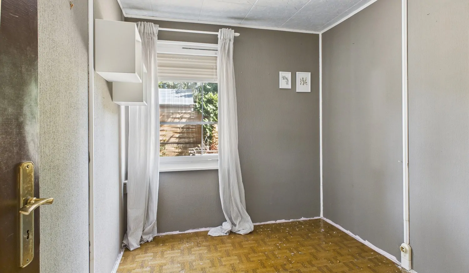 SZ rechts mit Fenster