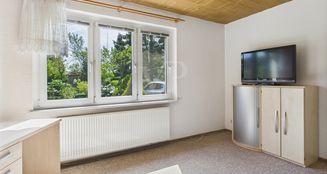 von_poll_real_estate_property_25016005_image_8