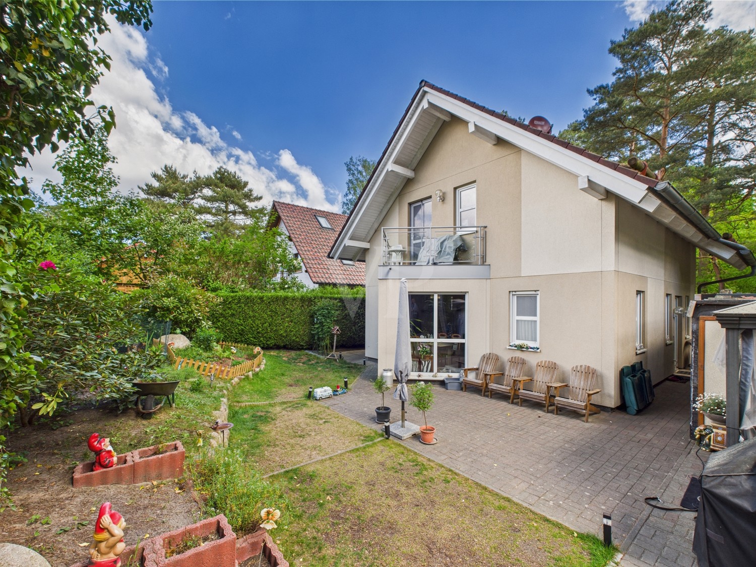 Garten mit perfekter Süd Ausrichtung