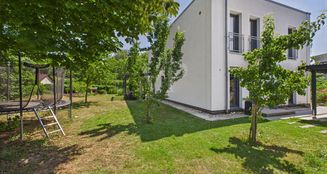 von_poll_real_estate_property_25206015-KD_image_4