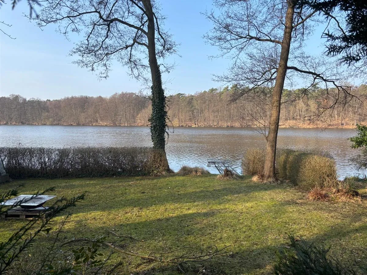 Grundstück / Uferfront