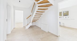 von_poll_real_estate_property_25206032_image_3