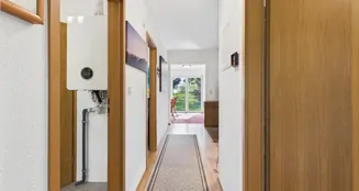 von_poll_real_estate_property_25206035_image_8