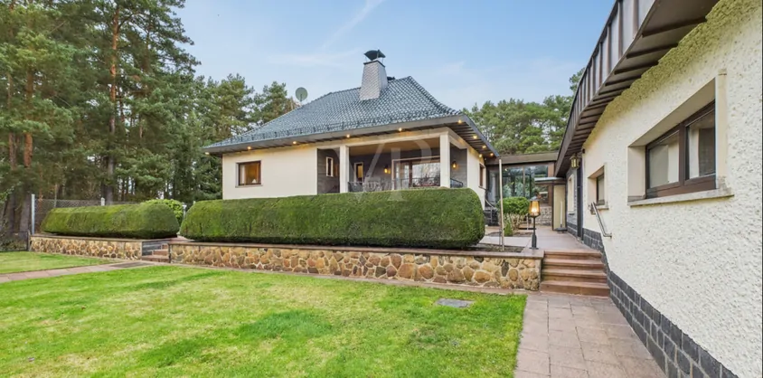 von Poll Immobilien GmbH