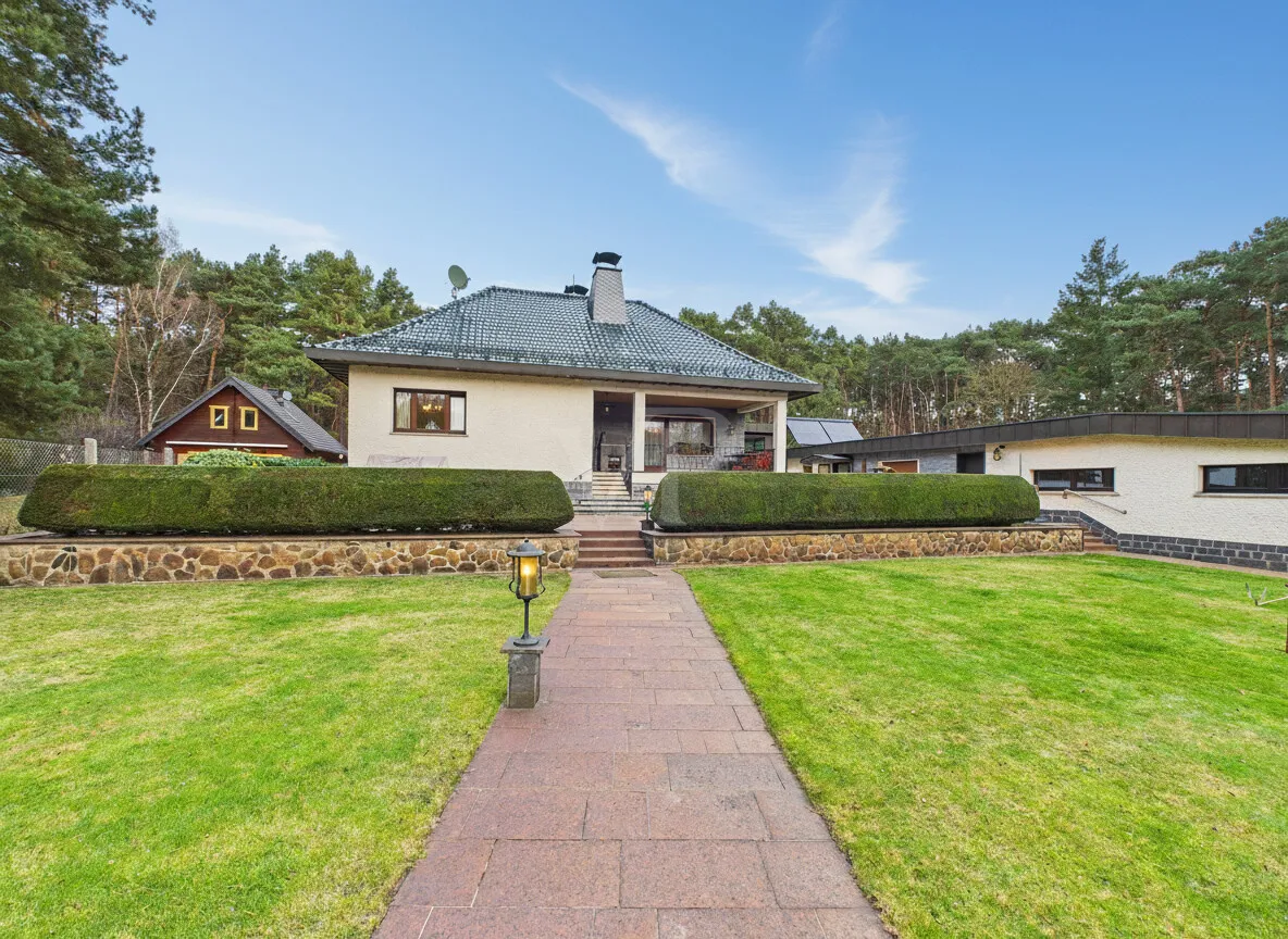 Hausansicht, straßenseitig