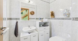 von_poll_real_estate_property_25206045_image_9