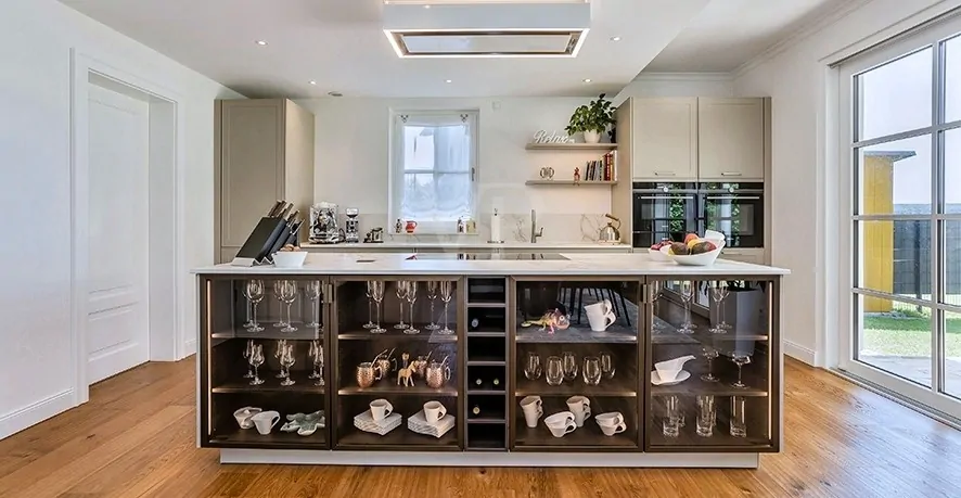 Hochwertige Einbauküche