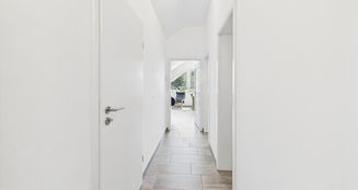 von_poll_real_estate_property_25206039-DGlinks_image_8