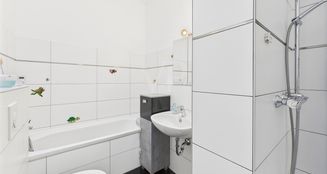 von_poll_real_estate_property_25206039-DGlinks_image_6