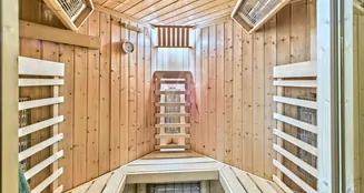 von_poll_real_estate_property_25206047_image_14