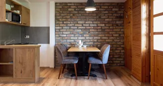 von_poll_real_estate_property_25343034-KD_image_7