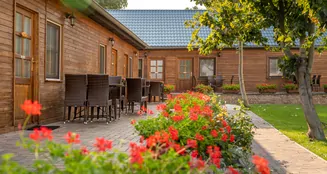 von_poll_real_estate_property_25343034-KD_image_4