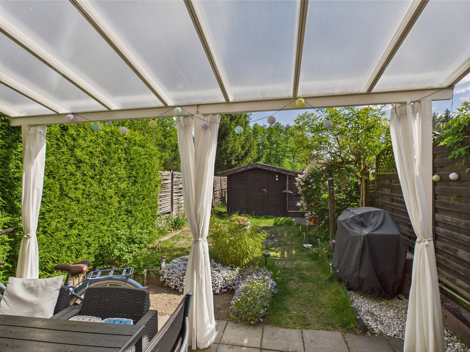 Blick in den Garten