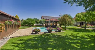 von_poll_real_estate_property_25314006_image_3