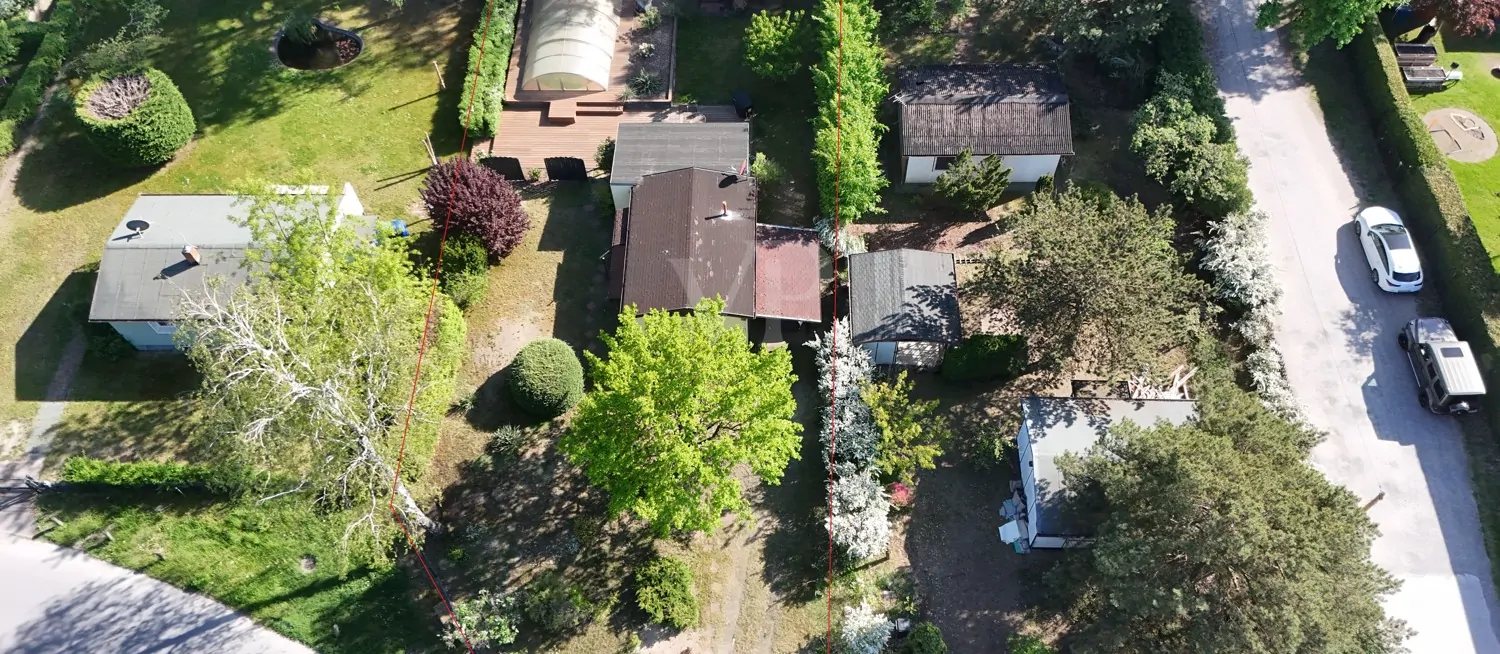 Drohnenfoto mit Teilungsentwurf