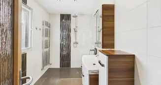 von_poll_real_estate_property_25206059_image_9