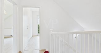 von_poll_real_estate_property_25206074_image_12