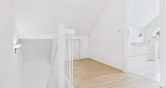 von_poll_real_estate_property_25206074_image_9