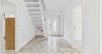 von_poll_real_estate_property_25206074_image_4