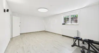 von_poll_real_estate_property_25206063_image_15