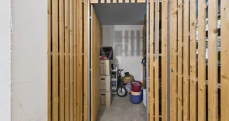 von_poll_real_estate_property_25206078_image_11