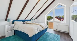 von_poll_real_estate_property_25206078_image_8