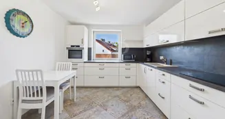 von_poll_real_estate_property_25206078_image_2