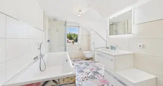 von_poll_real_estate_property_25206078_image_7