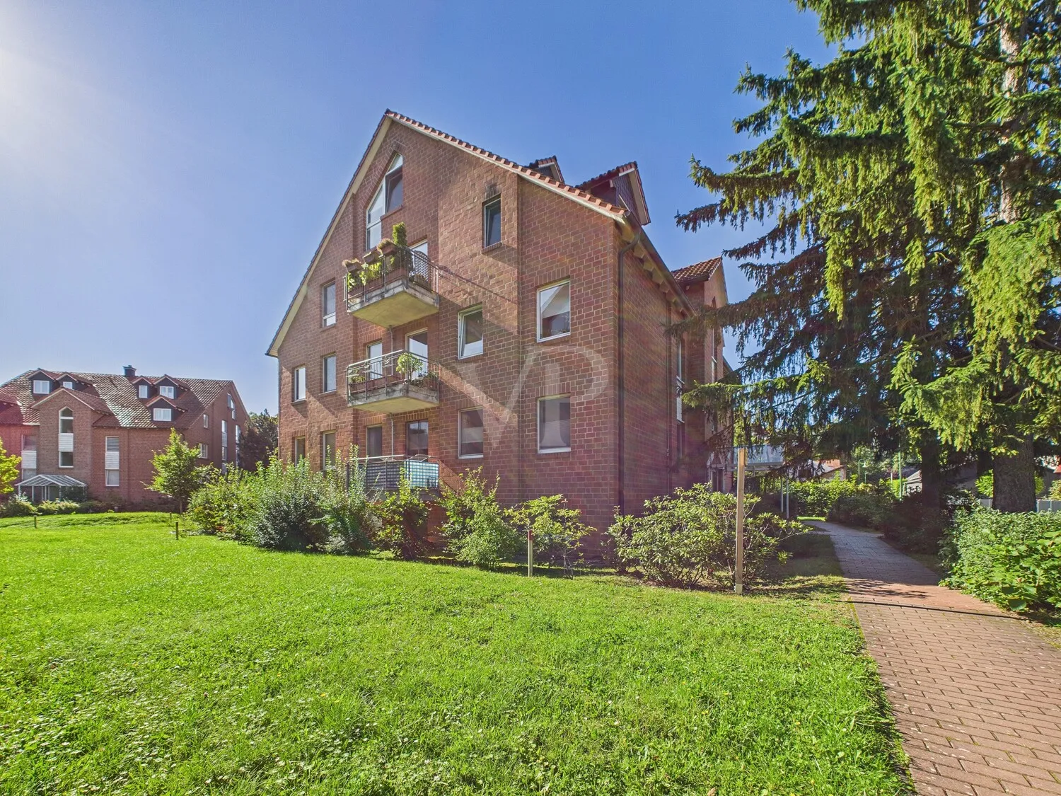 Seitenansicht des Wohnhauses