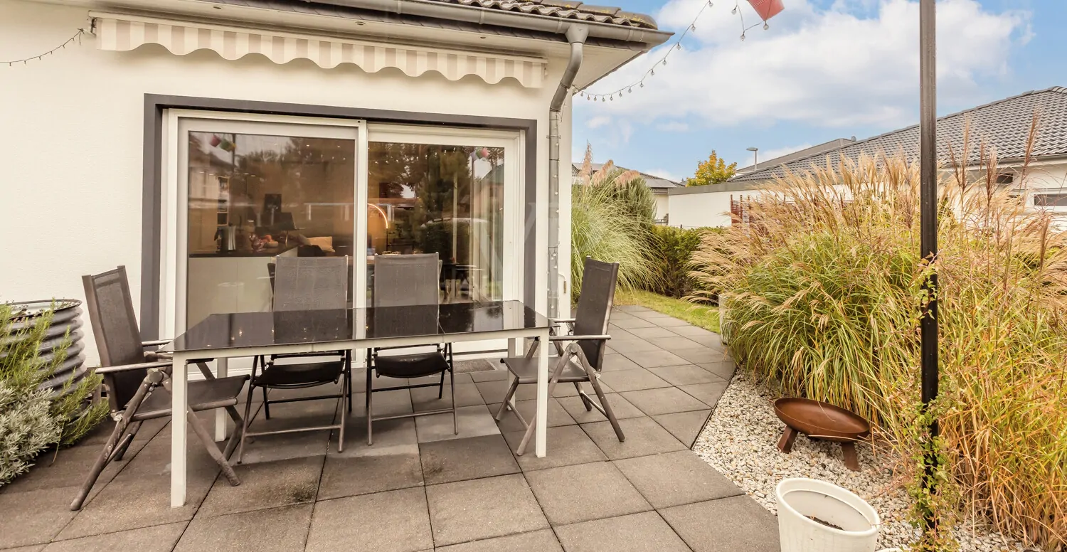 Terrassenansicht (Süd- und Ostterrasse)