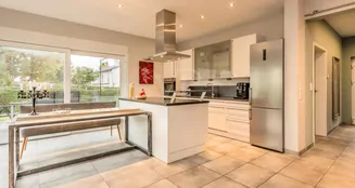 von_poll_real_estate_property_25206082_image_5