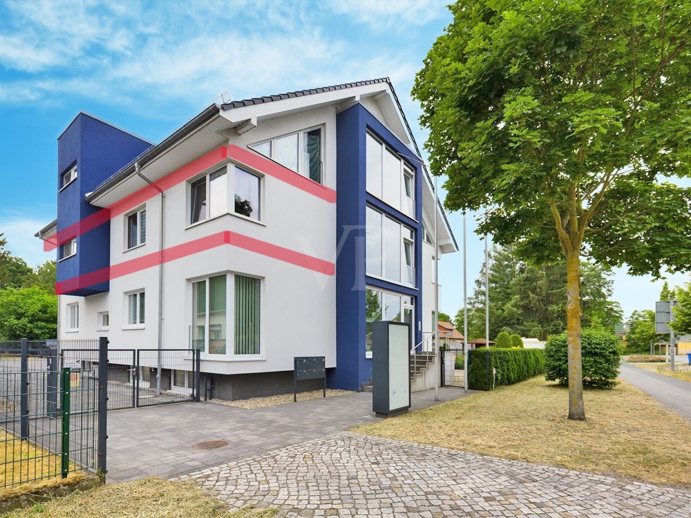 Obergeschoss links (rote Markierung)