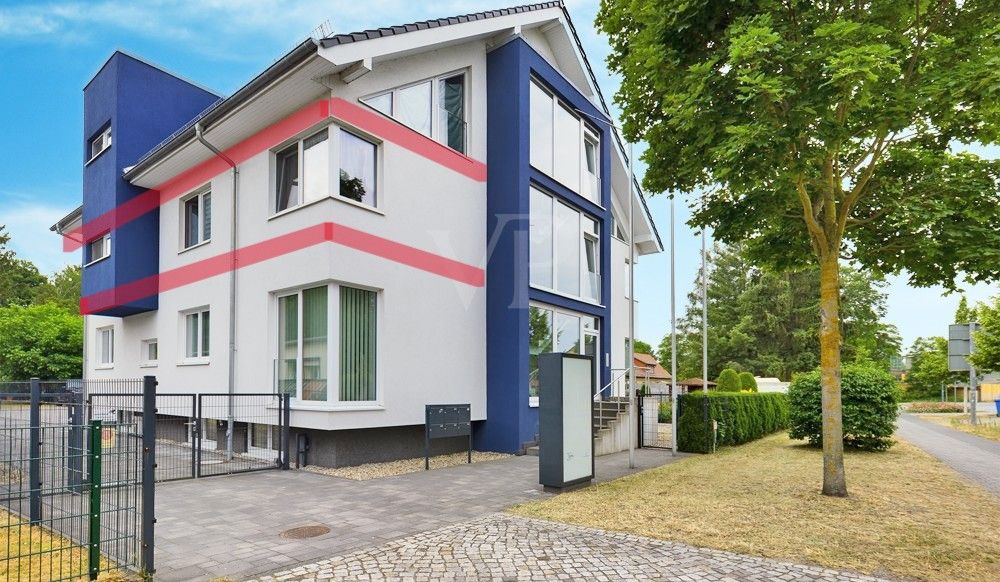 Obergeschoss links (rote Markierung)