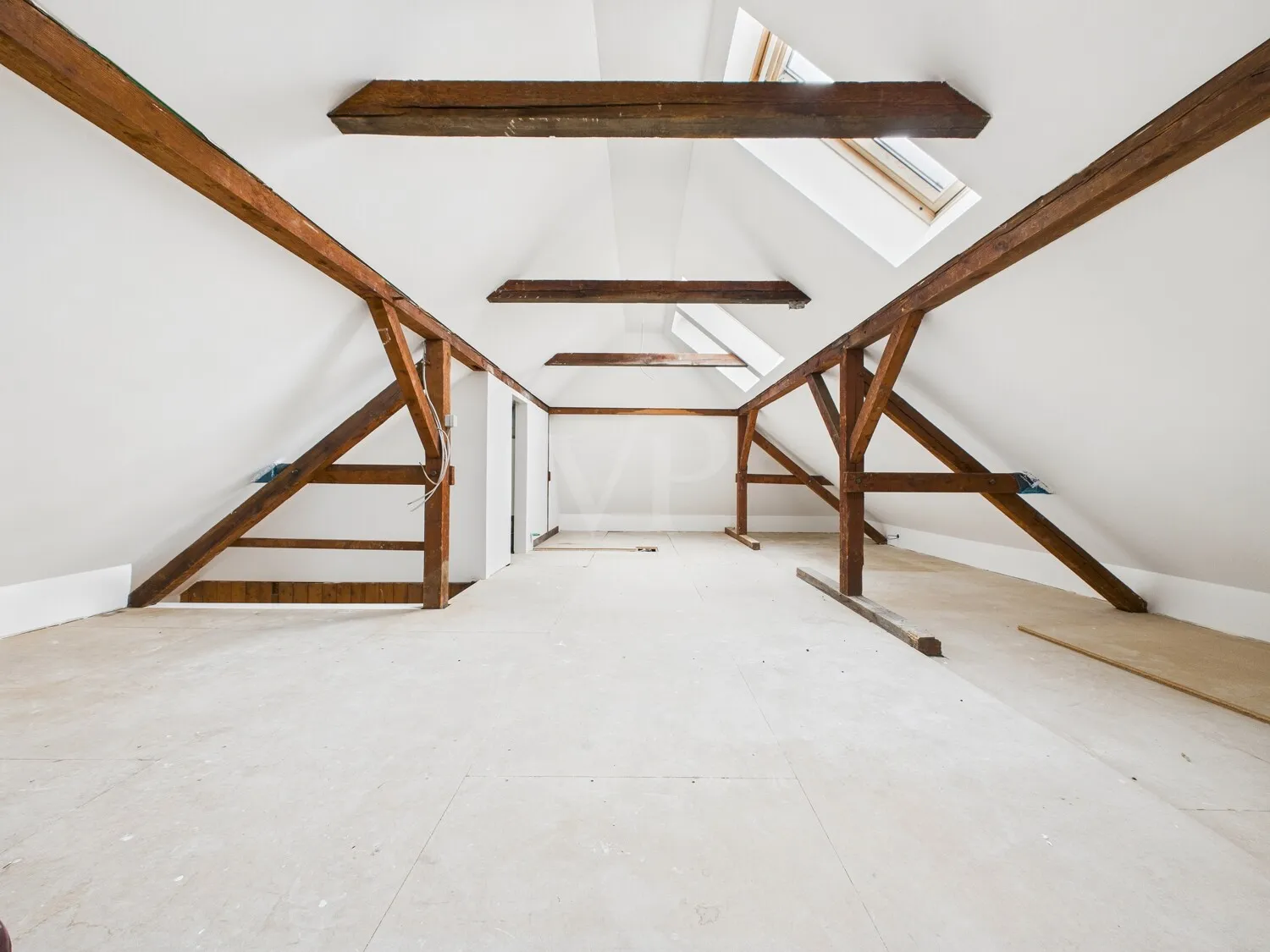 Galerie / ausgebauter Dachboden (Schlaf-/, Kinder-/ oder Gästezimmer möglich)
