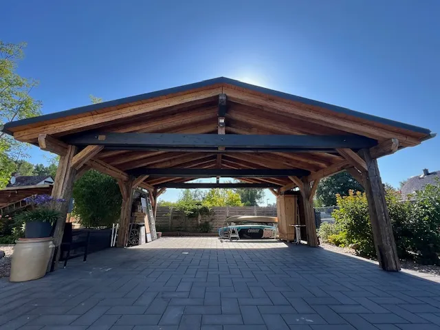 Massiver Holz-Doppelcarport