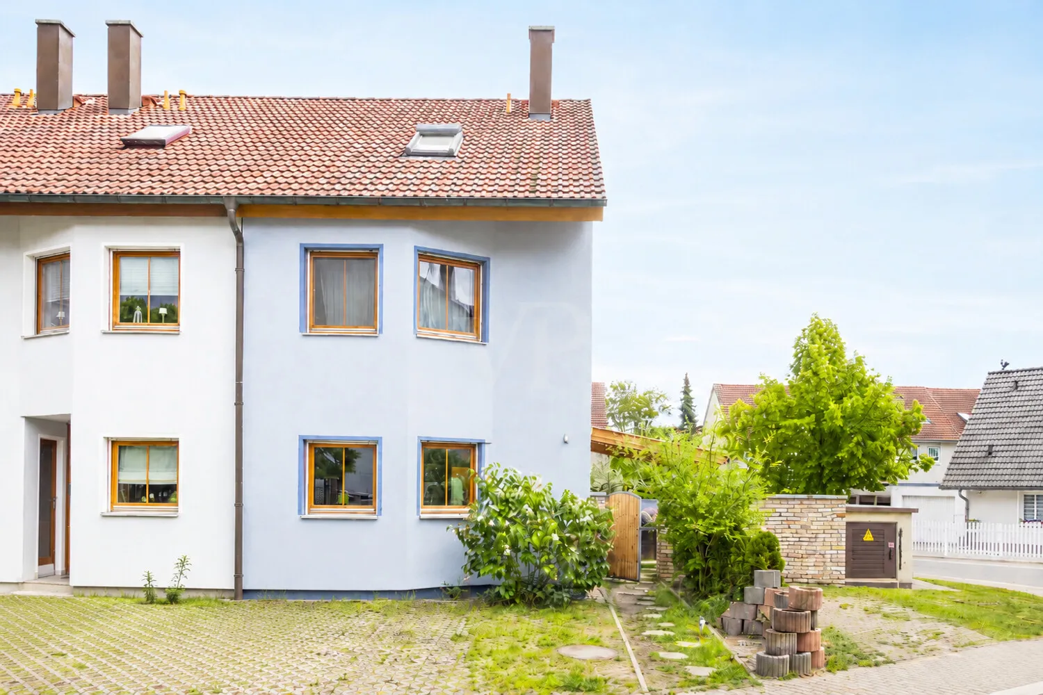 Straßenansicht