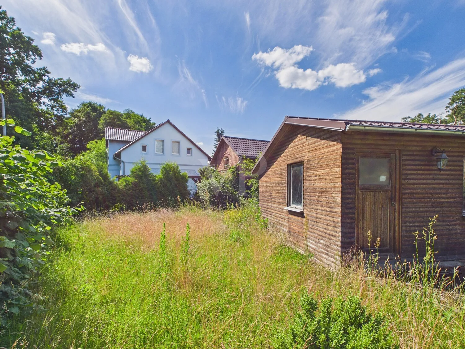weiterer Holzbungalow