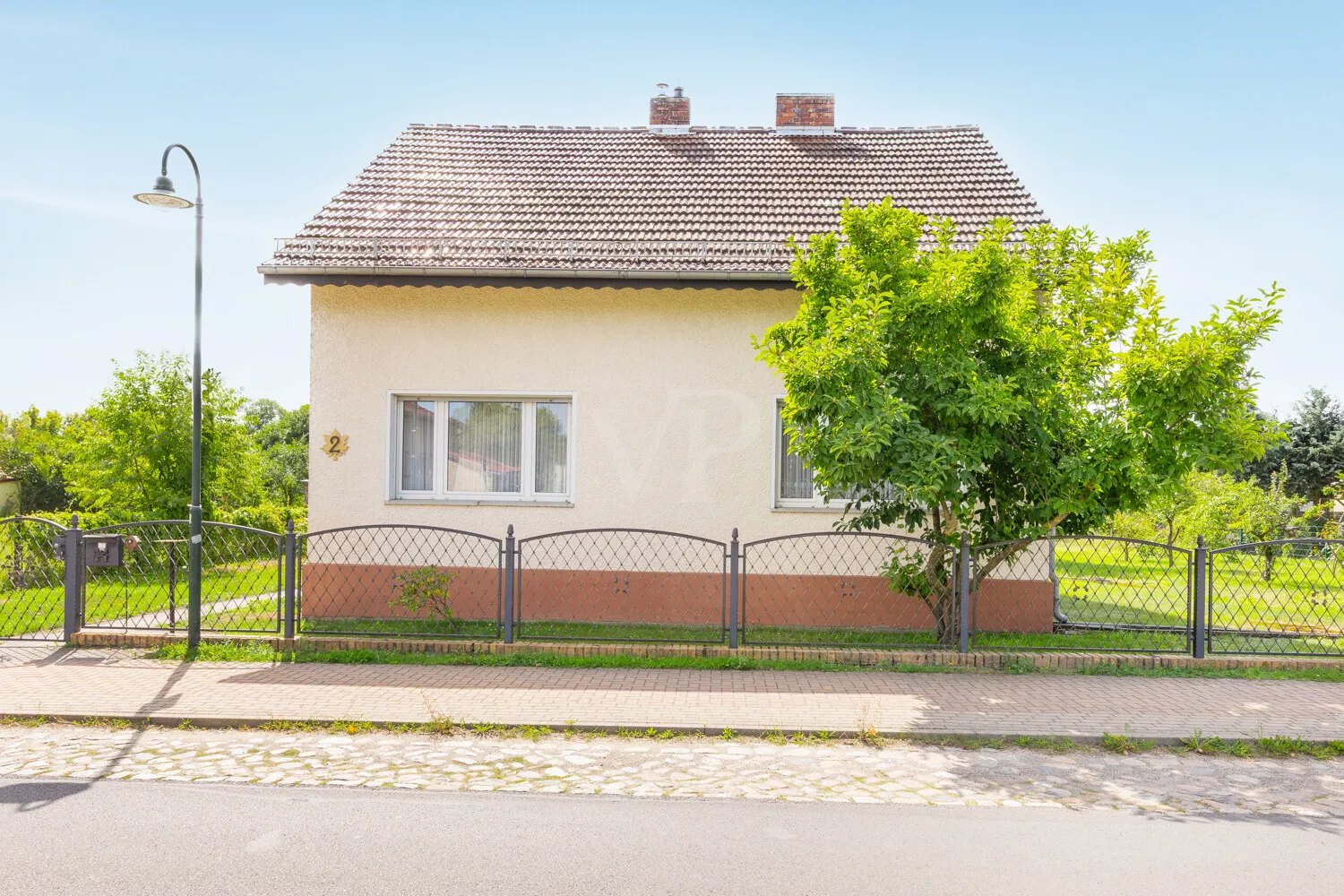 Straßenansicht