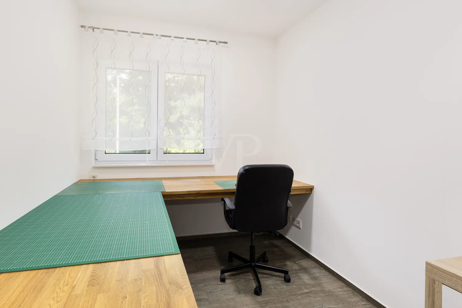 Schlaf-, Kinder- oder Arbeitszimmer 1